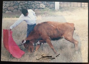 Alberto Cossio au campo. Derechazo profond.