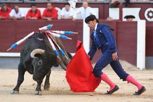 Doblando a un Victorino